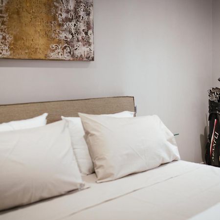 Calefati Suite 54 Барі Екстер'єр фото